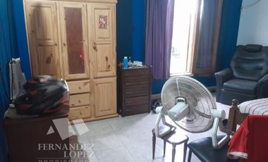 Casa PH en venta en Ezpeleta Oeste
