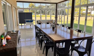 Alquiler de casa Amoblada en Terralagos -Canning