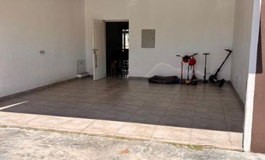 Alquiler de casa Amoblada en Terralagos -Canning