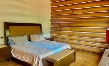Casa en condominio en venta en San Lorenzo Acopilco