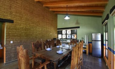 Los Espinos terreno en venta con cabañas en Tapalpa