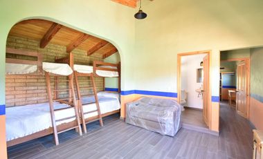 Los Espinos terreno en venta con cabañas en Tapalpa