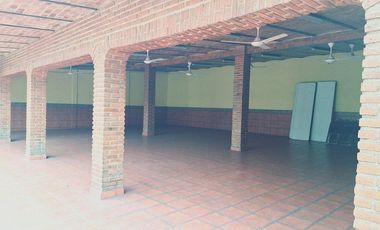 CASA Y TERRAZA PARA EVENTOS