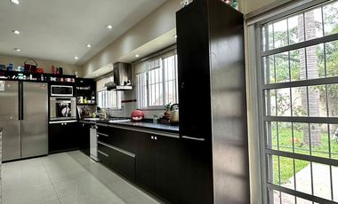 Casa en  Jose Marmol