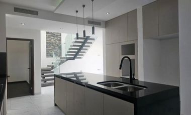 RESIDENCIA EN VENTA EN LOS VIÑEDOS TORREÓN, COAHUILA