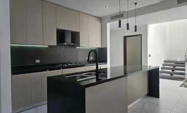 RESIDENCIA EN VENTA EN LOS VIÑEDOS TORREÓN, COAHUILA
