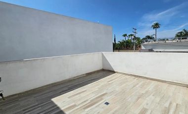 RESIDENCIA EN VENTA EN LOS VIÑEDOS TORREÓN, COAHUILA