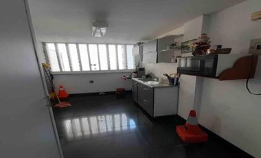 CASA COMERCIAL EN ARRIENDO AV SANTANDER / MANIZALES