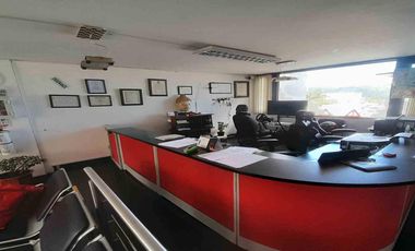 CASA COMERCIAL EN ARRIENDO AV SANTANDER / MANIZALES