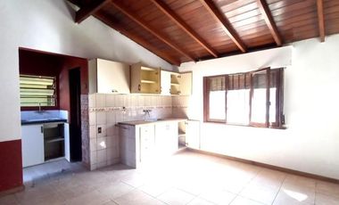 Chalet 3 Amb Con Garage y Patio
