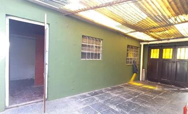 Chalet 3 Amb Con Garage y Patio