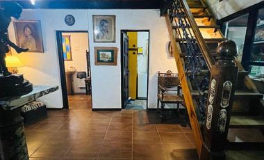 Casa lote propio con galpón