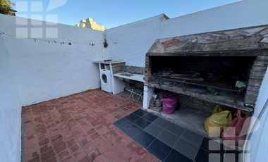 Local y viviendas 41