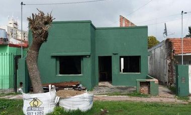 Construcción  con losa al fondo  !!!!!
