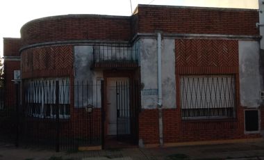Casa en Remedios De Escalada-venta