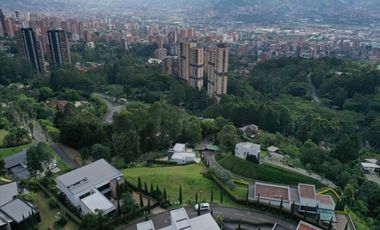LOTE EXCLUSIVO A LA VENTA CON VISTA ABIERTA A LA CIUDAD EN LAS PALMAS