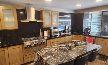 Casa en VENTA, Sierra Alta.