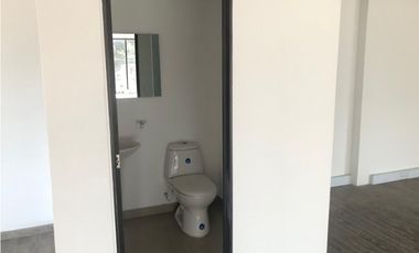 ARRIENDO OFICINA CHICO