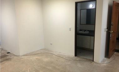 ARRIENDO OFICINA/CONSULTORIO CHICO