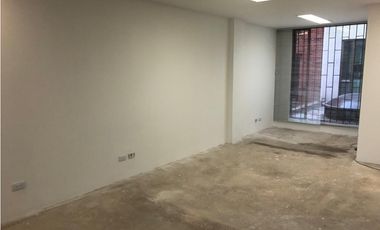 ARRIENDO OFICINA/CONSULTORIO CHICO