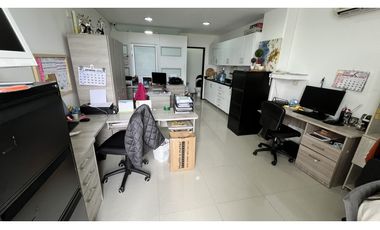 VENTA DE CONSULTORIO EN EL NORTE DE ARMENIA, QUINDO