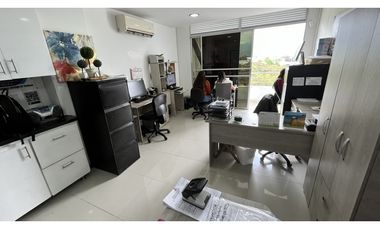 VENTA DE CONSULTORIO EN EL NORTE DE ARMENIA, QUINDO