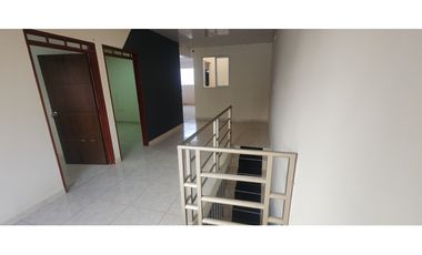 Vendo Casa Bifamiliar Barrio Mónaco, Bugalagrande  A A