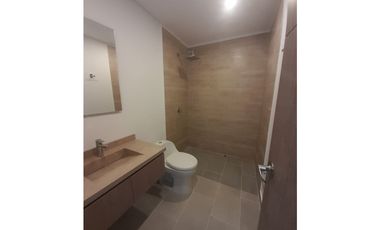 SE ALQUILA APARTA-SUITE EN SENIOR`S CLUB PANCE