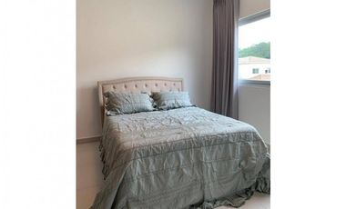 AB Se Alquila Casa en Condado del Rey $2500