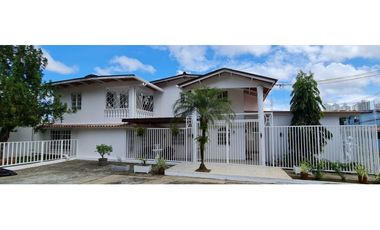 Se Alquila Casa Amoblada en Condado Del Rey $ 1.500 AB
