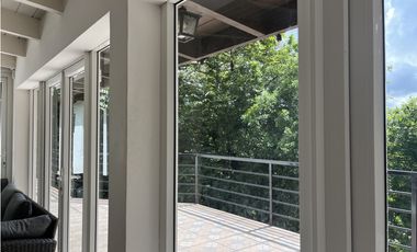 Renta y venta Casa en Cerro Ancón (AA)