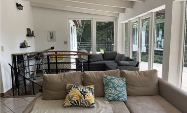 Renta y venta Casa en Cerro Ancón (AA)