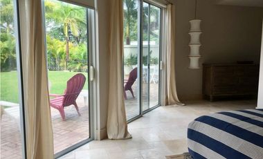VENTA DE APARTAMENTO DE PLAYA EN BUENAVENTURA