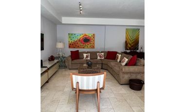 VENTA DE APARTAMENTO DE PLAYA EN BUENAVENTURA