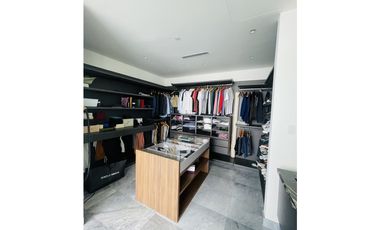 The Crown Jewel of Upper East Tower | Penthouse Excellence