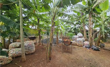 Venta de terreno comercial en La Chorrera (DR)