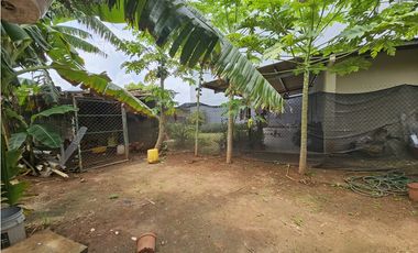 Venta de terreno comercial en La Chorrera (DR)