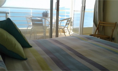 Acogedor Dpto En Primerísima Linea, Condominio Alto Mar.
