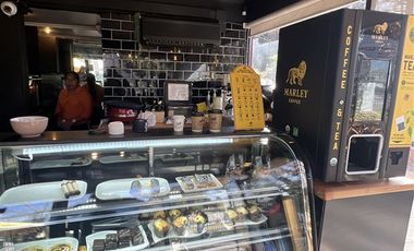 Local Comercial en Venta en Derecho de llaves | Hermosa cafetería al paso