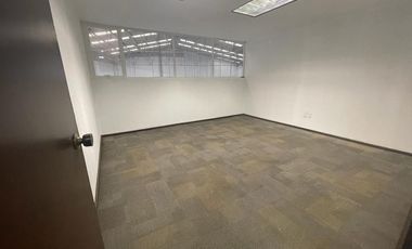 BODEGA COMERCIAL EN RENTA EN CALZADA LA VIGA