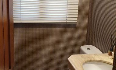 Casa en Venta en condominio cerrado cerca de Colegio Inglés, talca