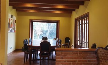 Casa en Venta en condominio cerrado cerca de Colegio Inglés, talca