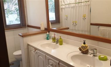 Casa en Venta en condominio cerrado cerca de Colegio Inglés, talca