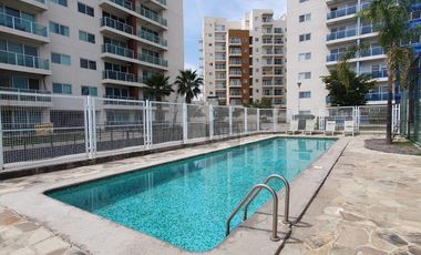 Casa en venta en zona Sur de León en Natura Residencial con jardín excedente!