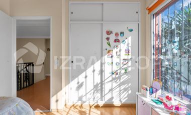 Casa en Beccar de 4 ambientes.