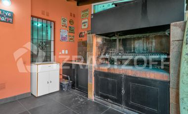 Casa en Beccar de 4 ambientes.