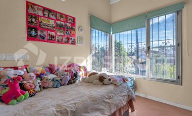Casa en Beccar de 4 ambientes.