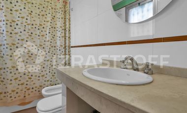 Casa en Beccar de 4 ambientes.