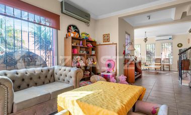 Casa en Beccar de 4 ambientes.
