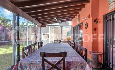 Casa en Beccar de 4 ambientes.